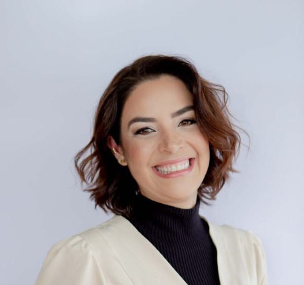 Dra. Bruna Brasileiro