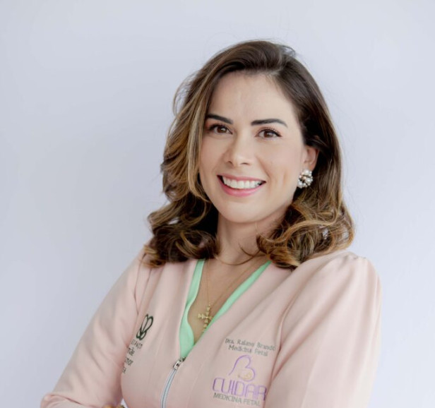 Dra. Raiane Brandt