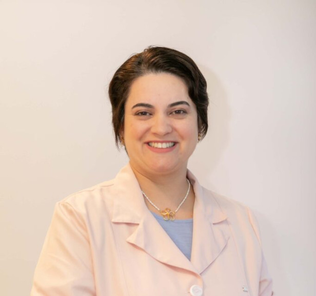 Dra. Juliana de Lucena