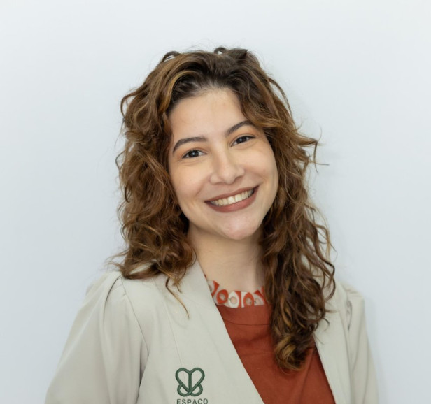 Maria Fernanda Cavalcanti